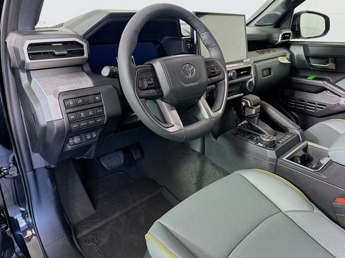 Used 2025 Toyota Tacoma 4x4 Double Cab Hybrid w/ Tow Tech Package image 8