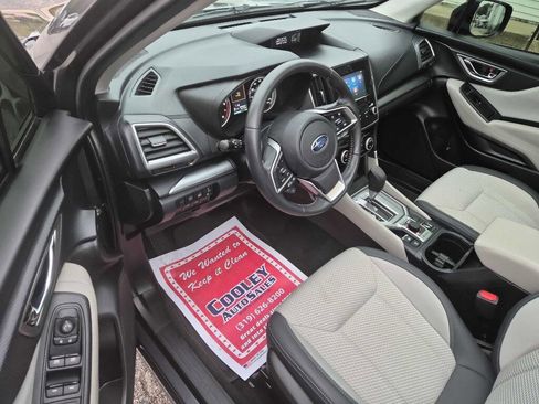 Used 2022 Subaru Forester Premium image 7