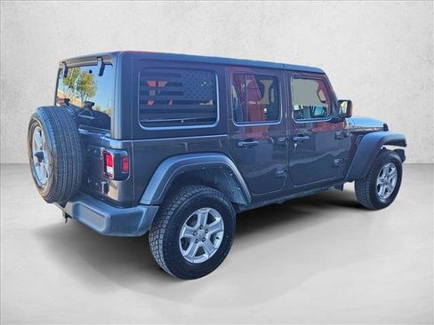Used 2022 Jeep Wrangler Unlimited Sport image 5
