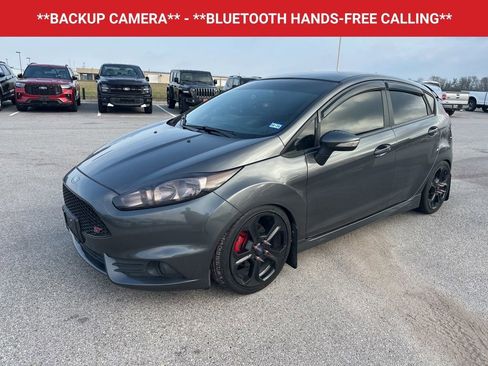 Used 2017 Ford Fiesta ST image 3