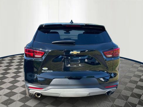 Used 2023 Chevrolet Blazer LT FWD image 6