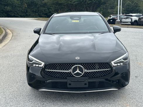 Used 2025 Mercedes-Benz CLA 250 4MATIC image 2