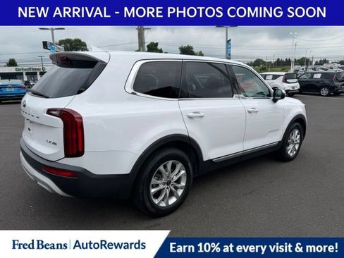 Used 2021 Kia Telluride LX AWD/4WD image 7