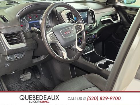 Used 2020 GMC Terrain SLT w/ Preferred Package FWD image 10