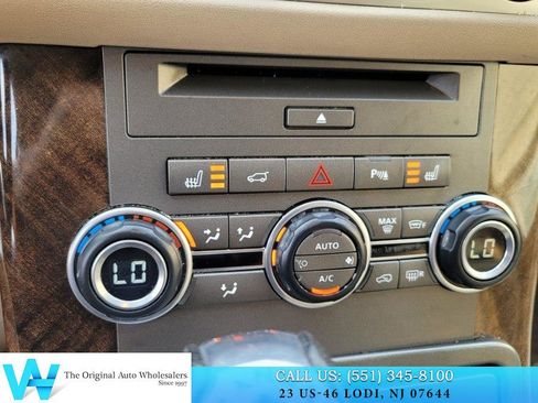 Used 2012 Land Rover Range Rover Sport HSE image 21