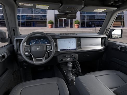 New 2026 Ford Bronco Badlands w/ Sasquatch Package AWD/4WD image 9