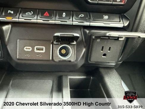 Used 2020 Chevrolet Silverado 3500 High Country image 30