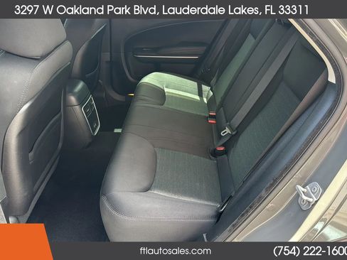 Used 2019 Chrysler 300 Touring w/ Sport Appearance Package RWD image 23