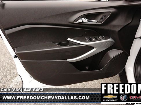 New 2026 Chevrolet Trax LS FWD image 37