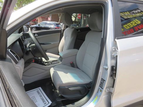 Used 2019 Hyundai Tucson SE AWD/4WD image 10