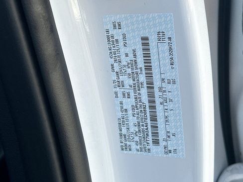 New 2026 Ford F250 XL w/ XL Chrome Package RWD image 26