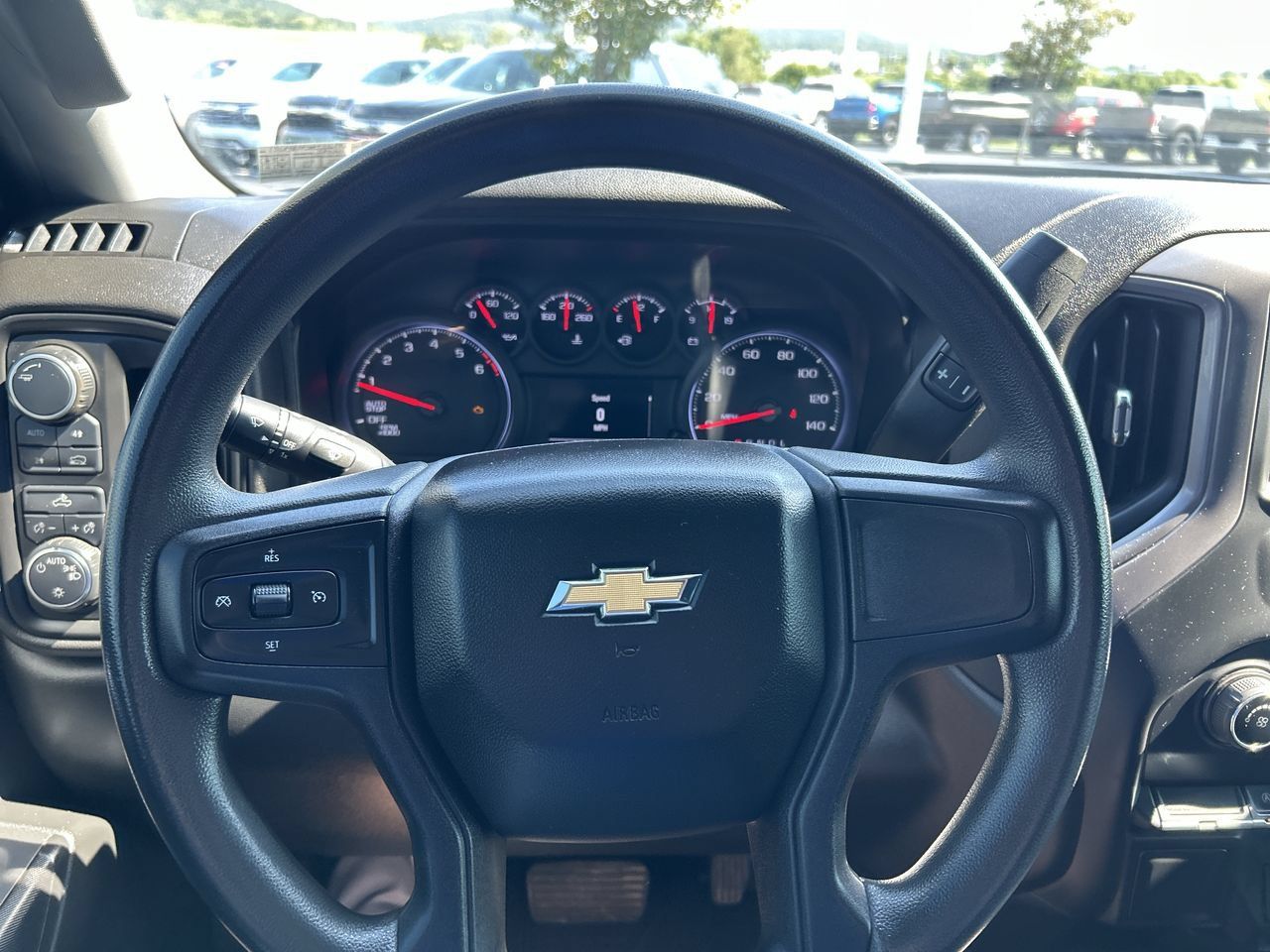 Used 2021 Chevrolet Silverado 1500 Custom AWD/4WD image 26