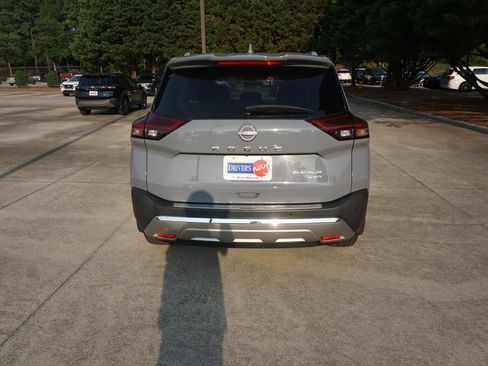 Used 2023 Nissan Rogue Platinum w/ Platinum Premium Package AWD/4WD image 23