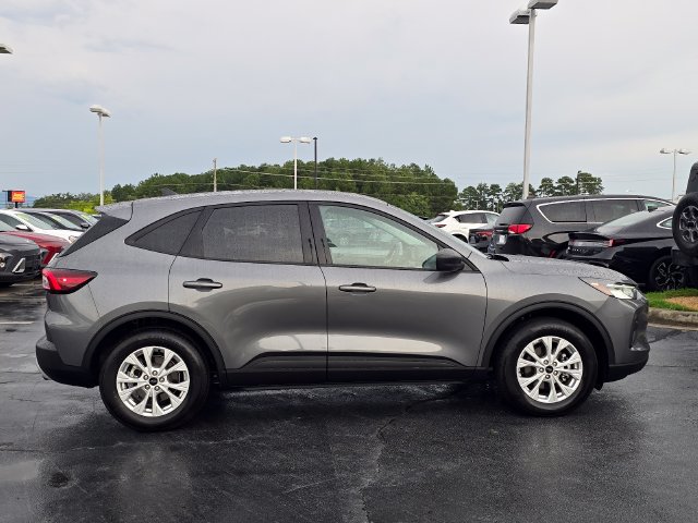 Used 2025 Ford Escape Active FWD image 2