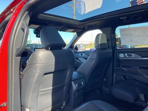 New 2026 Ford Explorer ST w/ Sun And Sound Package image 25