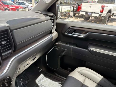 Used 2025 GMC Sierra 1500 SLT w/ SLT Premium Plus Package AWD/4WD image 26