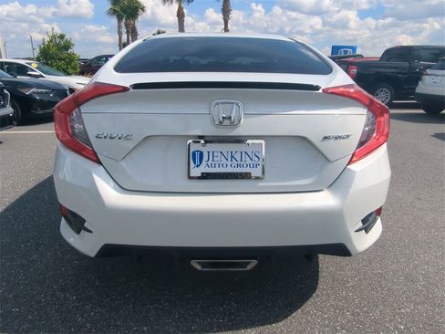 Used 2020 Honda Civic Sport image 5