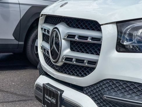Certified 2023 Mercedes-Benz GLS 450 4MATIC image 4