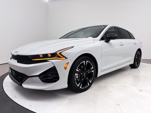 Used 2024 Kia K5 GT-Line image 14