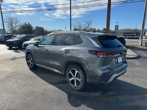 New 2026 Volkswagen Tiguan SE image 3