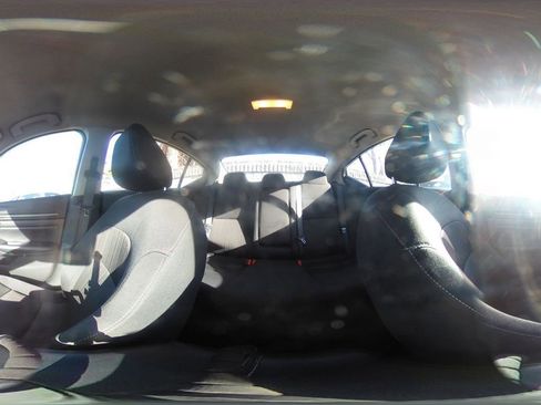 Used 2025 Nissan Altima 2.5 SV image 47