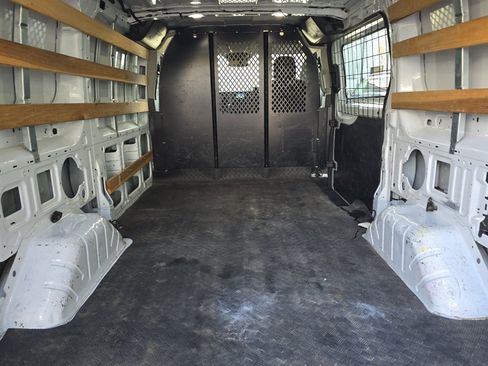 Used 2020 Ford Transit 250 Low Roof w/ Exterior Upgrade Package RWD image 15