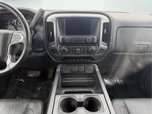 Used 2015 Chevrolet Silverado 2500 LTZ image 35