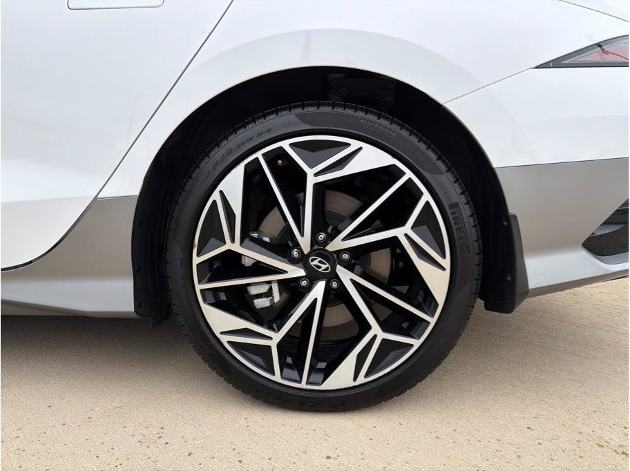 Used 2023 Hyundai Ioniq 6 SEL AWD/4WD image 30