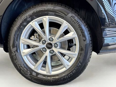New 2025 Audi Q3 2.0T Premium image 29