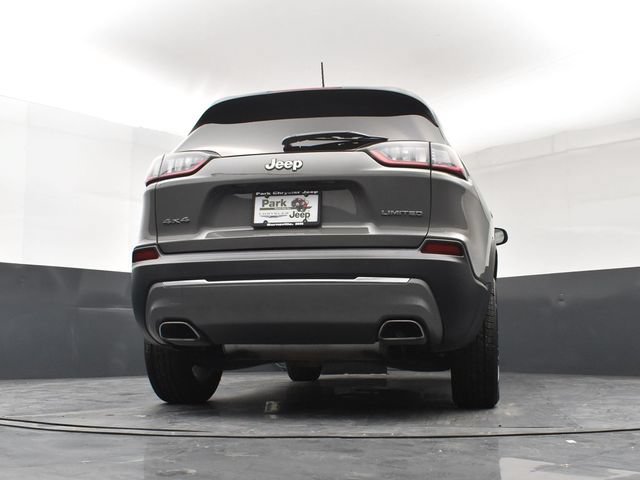 Used 2022 Jeep Cherokee Limited AWD/4WD image 23
