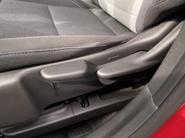 Used 2026 Chevrolet Trax LS FWD image 12