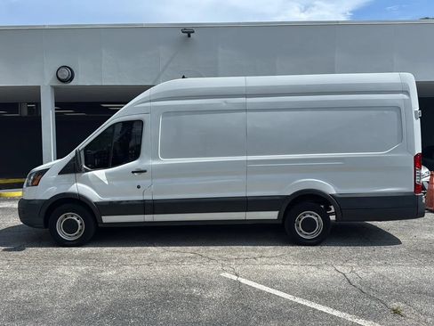 Used 2021 Ford Transit 250 148 High Roof Extended RWD image 2