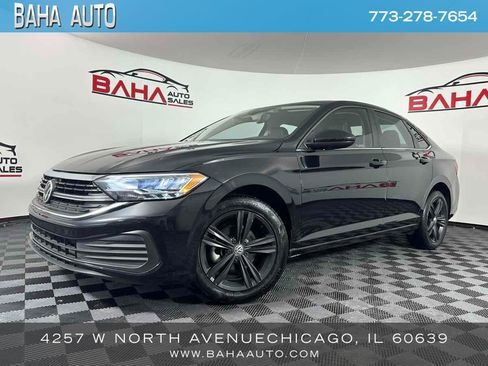 Used 2022 Volkswagen Jetta SE w/ Panoramic Sunroof Package image 1