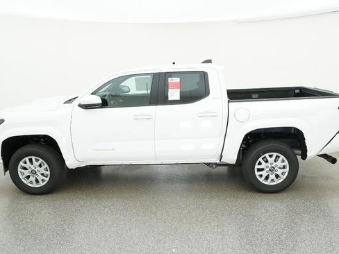 New 2025 Toyota Tacoma SR5 image 36