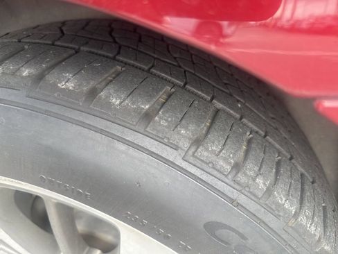 Used 2017 Buick LaCrosse Preferred image 7