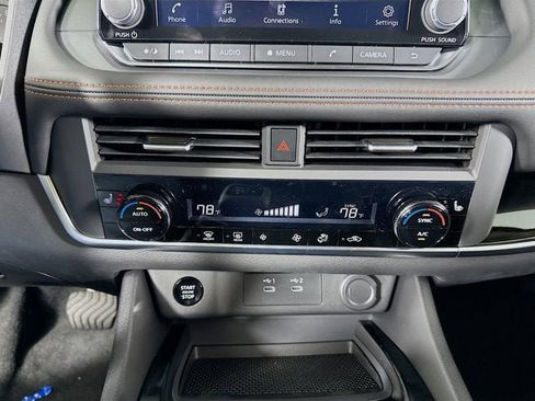 New 2026 Nissan Rogue SV image 24