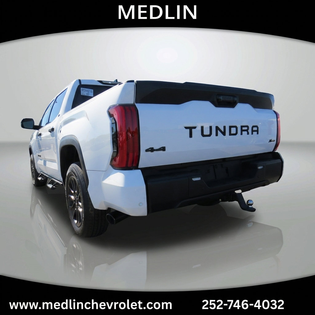 Used 2023 Toyota Tundra SR5 w/ SR5 Convenience Package AWD/4WD image 7