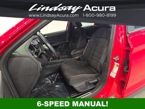 Used 2019 Volkswagen Jetta GLI FWD image 11