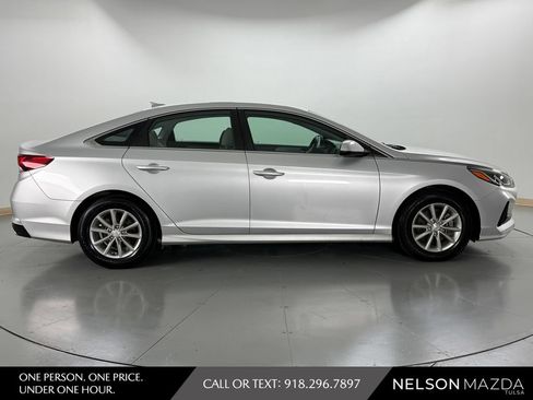 Used 2018 Hyundai Sonata SE FWD image 5