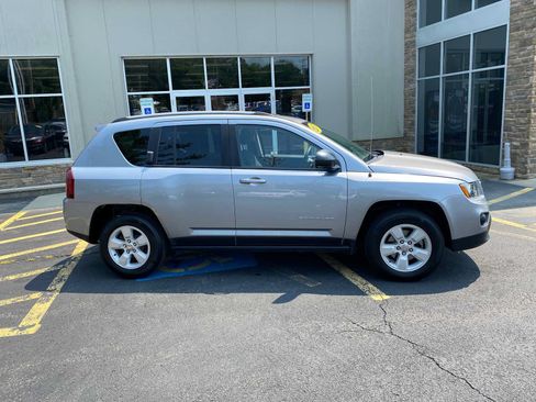 Used 2017 Jeep Compass Sport w/ Power Value Group FWD image 15