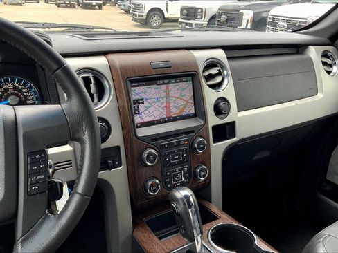 Used 2014 Ford F150 Lariat w/ Equipment Group 502A Luxury AWD/4WD image 5