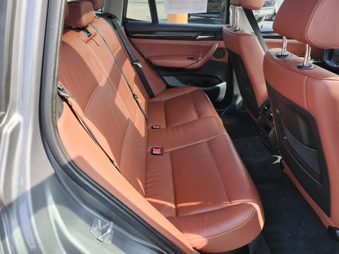 Used 2011 BMW X3 xDrive28i image 11