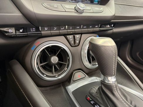 Used 2018 Chevrolet Camaro SS RWD image 44