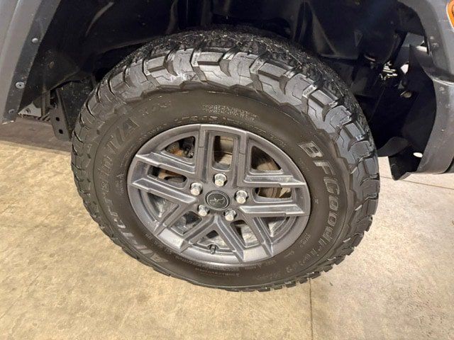 Used 2025 Jeep Wrangler Unlimited Sport w/ Convenience Group AWD/4WD image 24