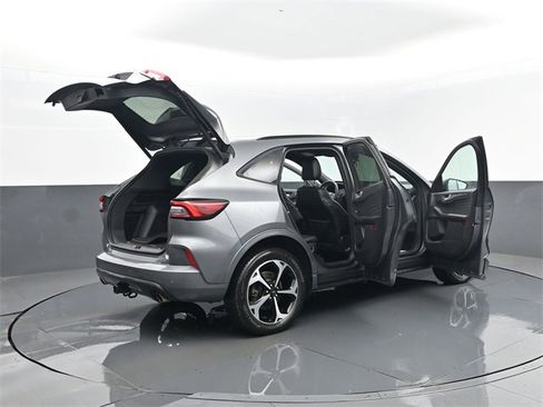 Used 2023 Ford Escape ST-Line Select w/ Tech Pack #2 image 31