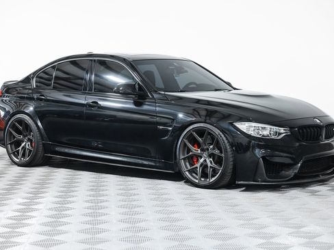 Used 2017 BMW M3 image 3