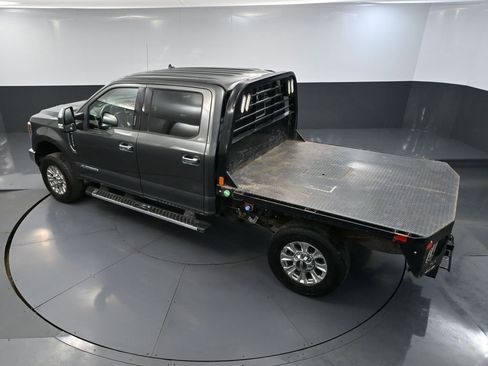 Used 2019 Ford F350 Lariat w/ Chrome Package image 57