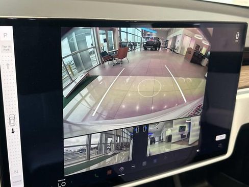 Used 2022 Tesla Model S Plaid image 26