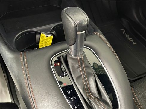 Used 2023 Honda HR-V Sport image 10