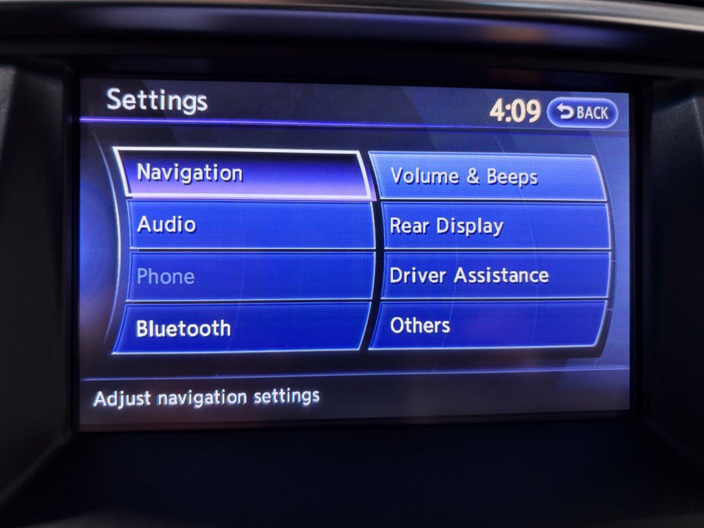 Used 2015 INFINITI QX80 4WD w/ Deluxe Technology Package image 28